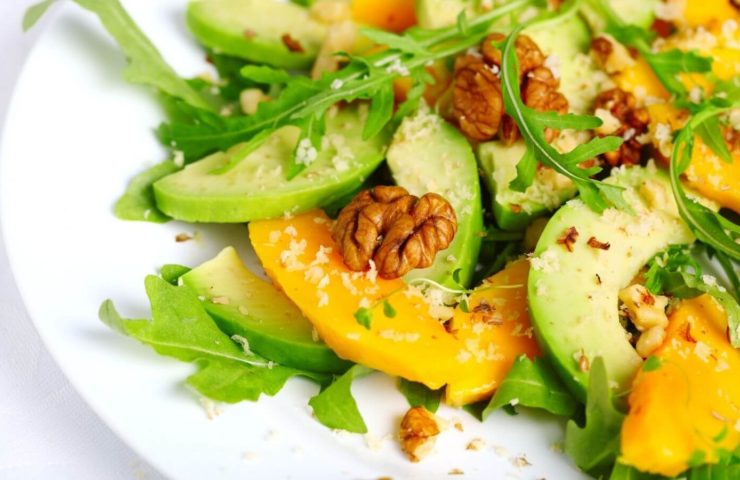 Mango Avocado Salat