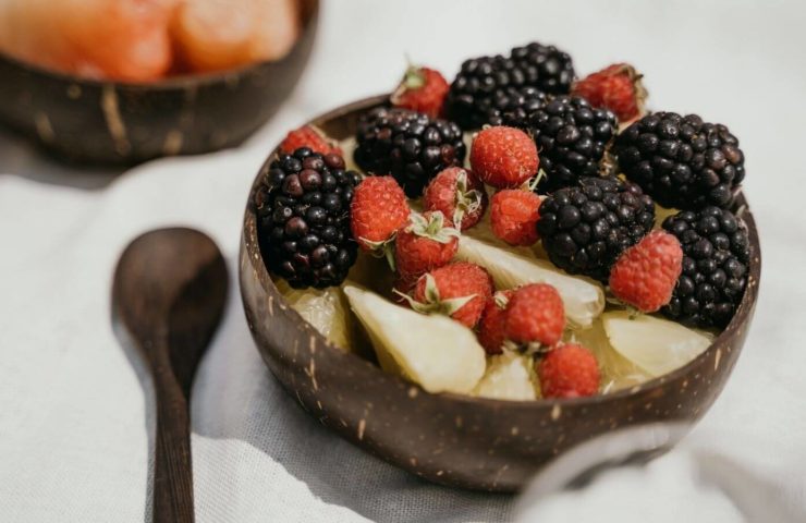 Schüssel mit Beeren