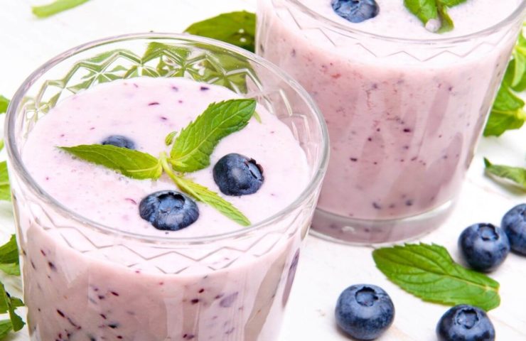 Blaubeer Kokos Smoothie