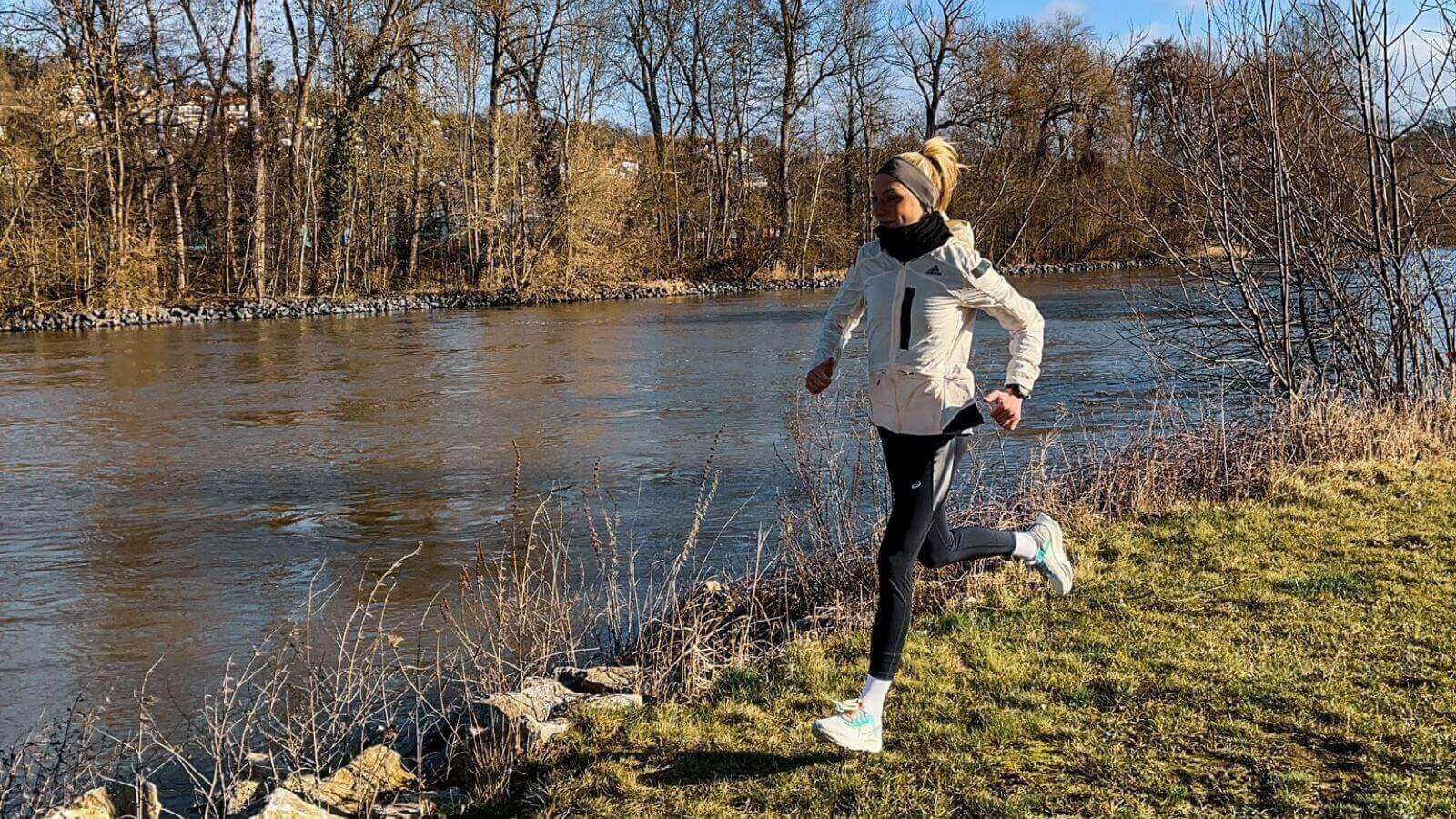 Lauras Keto Erfahrung: Fit und gesund beim Laufen